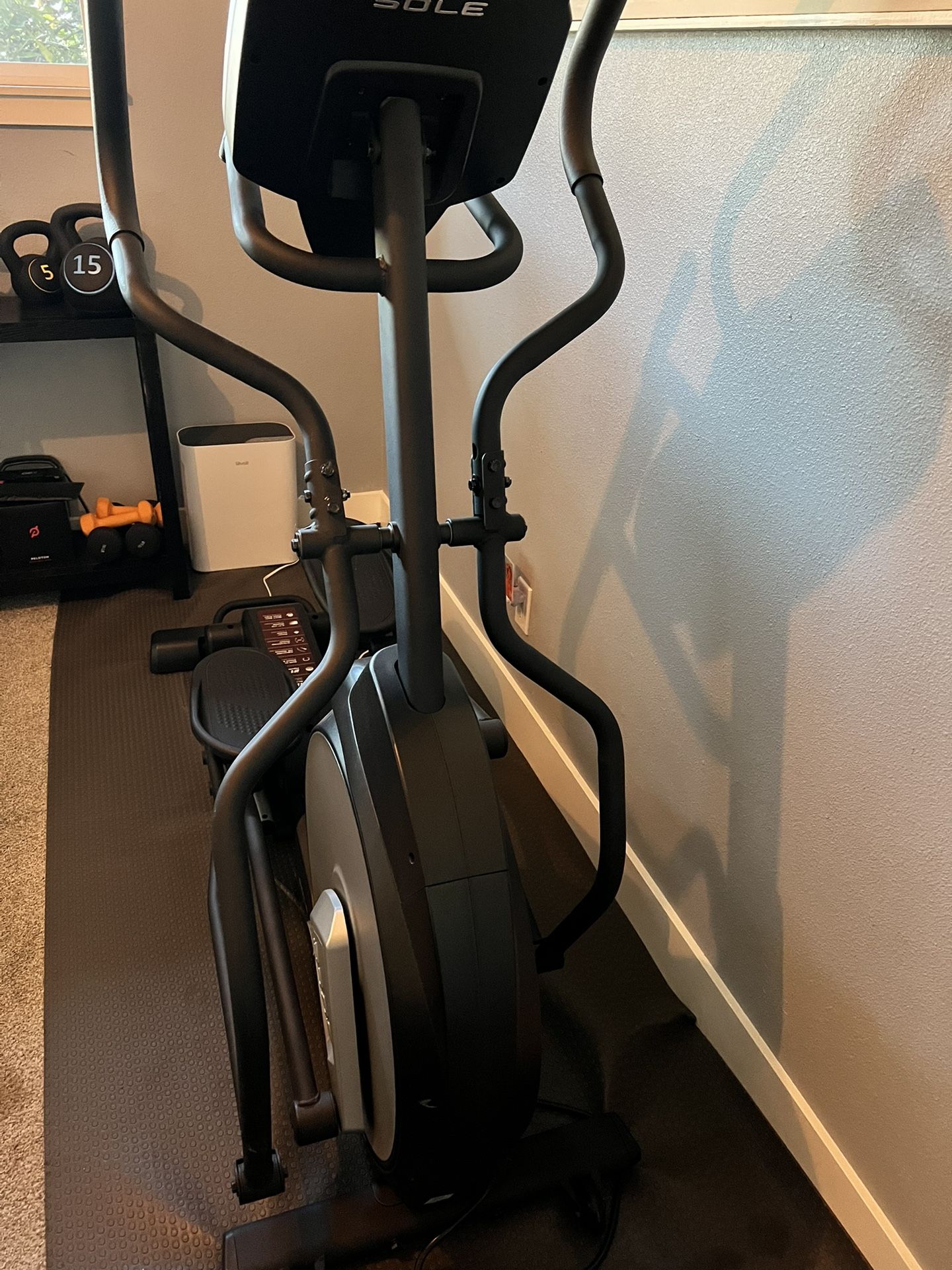 Sole E20 Elliptical – Great Condition $150