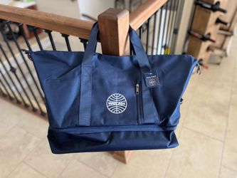 NWT Pan Am Airlines XL Carry On tote