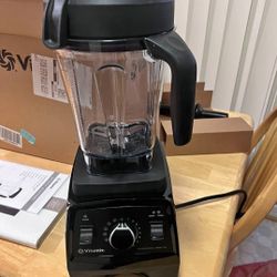 Vitamix Professional Series 750 Blender 