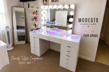 Digital mirror Vanity set with LEd and Bluetooth