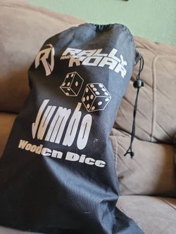 Giant jumbo yard dice
