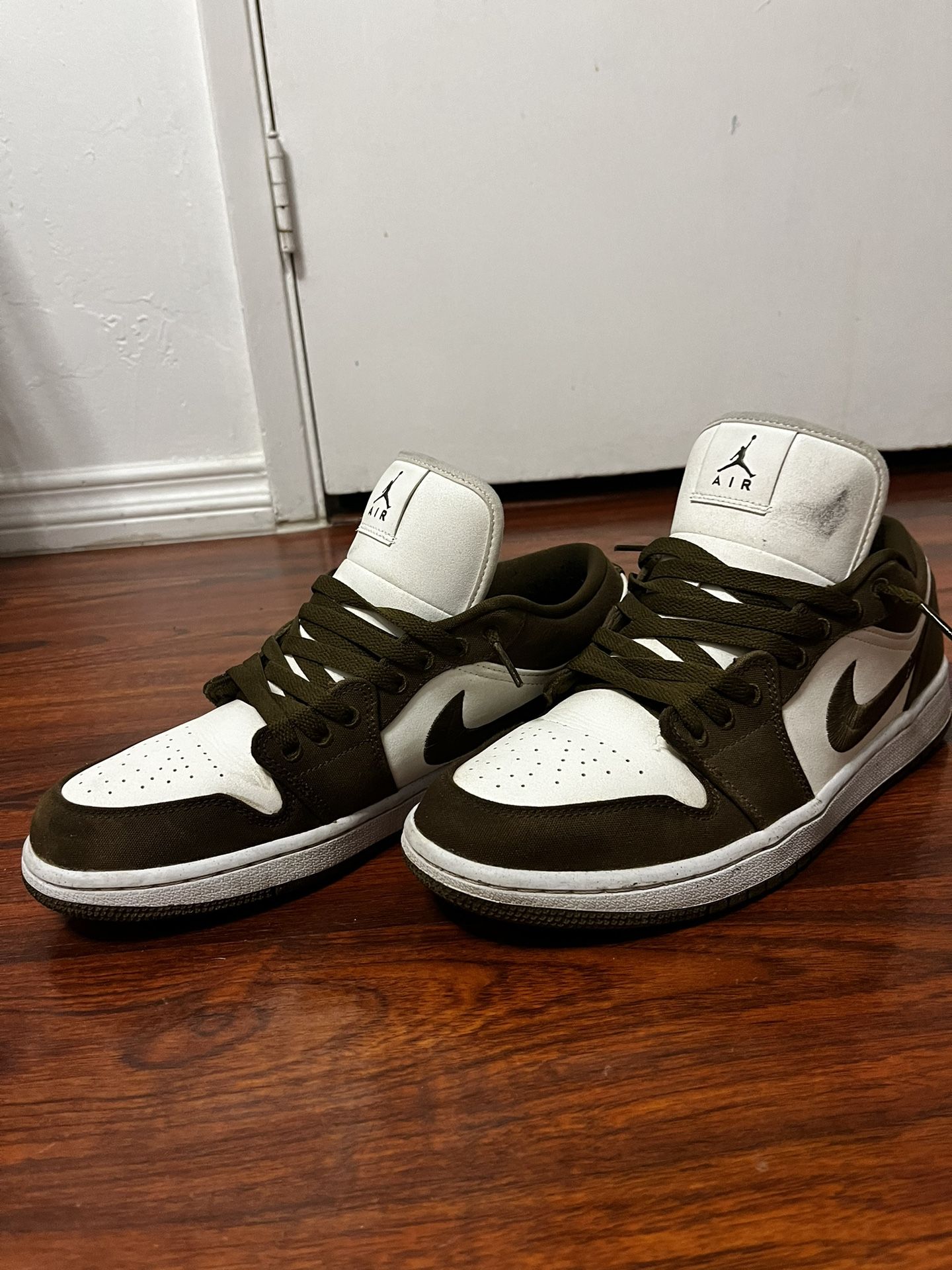 jordan 1 low