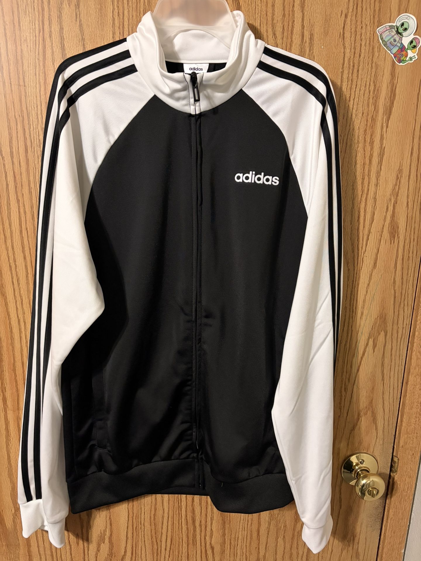 Adidas Essentials 3-Stripes Track Jacket CASH/TRADE