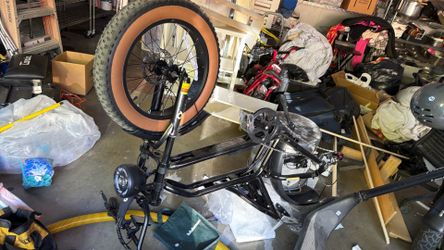 Spark qlife needs motor and battery