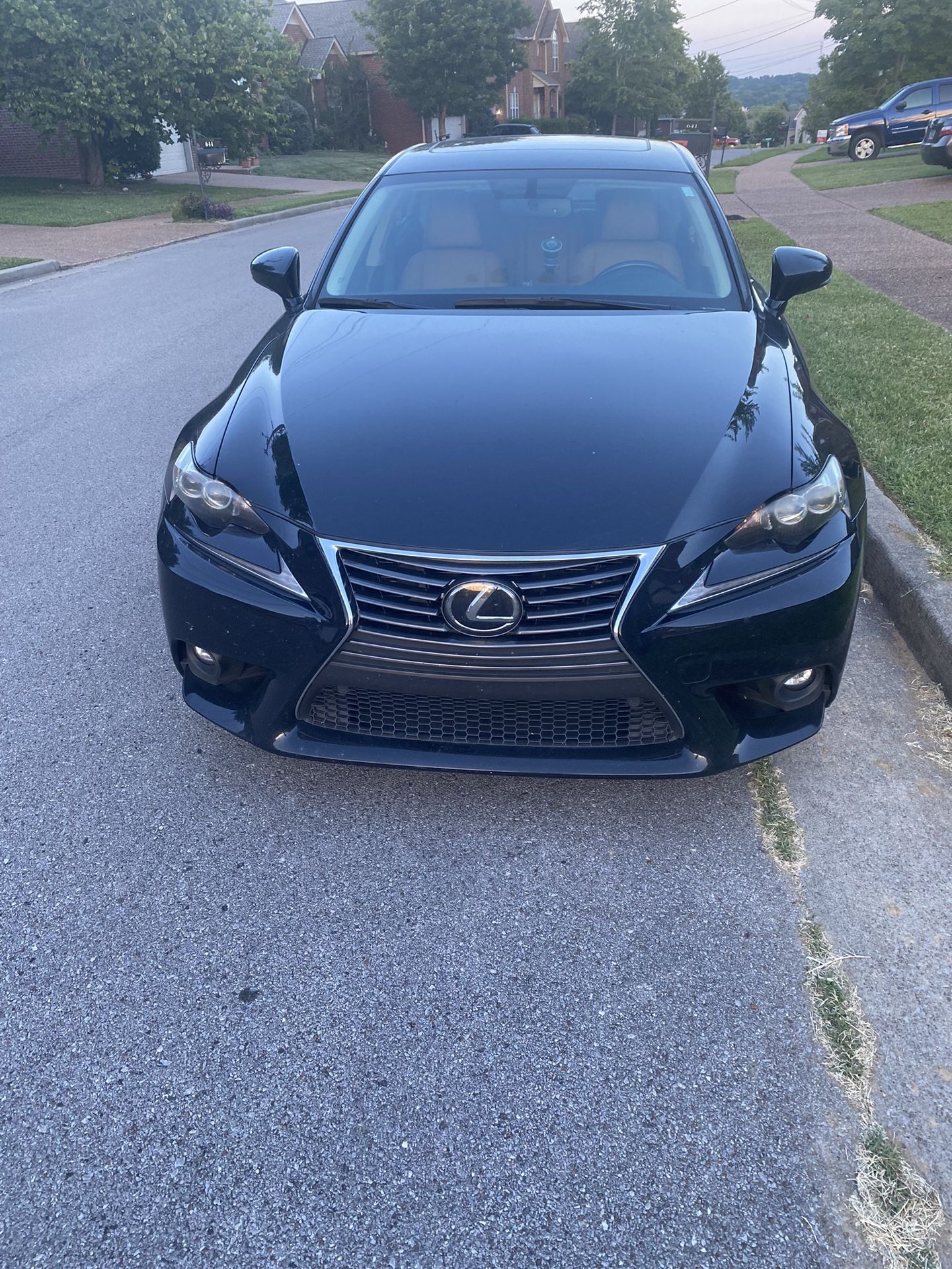 2016 Lexus IS
