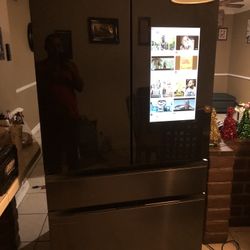 Samsung Bespoke Smart Refrigerator 