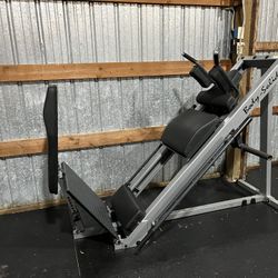 Body Solid Leg Press Hack Squat