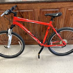 Specialized Rockhopper 21” 24 Speed Bike 