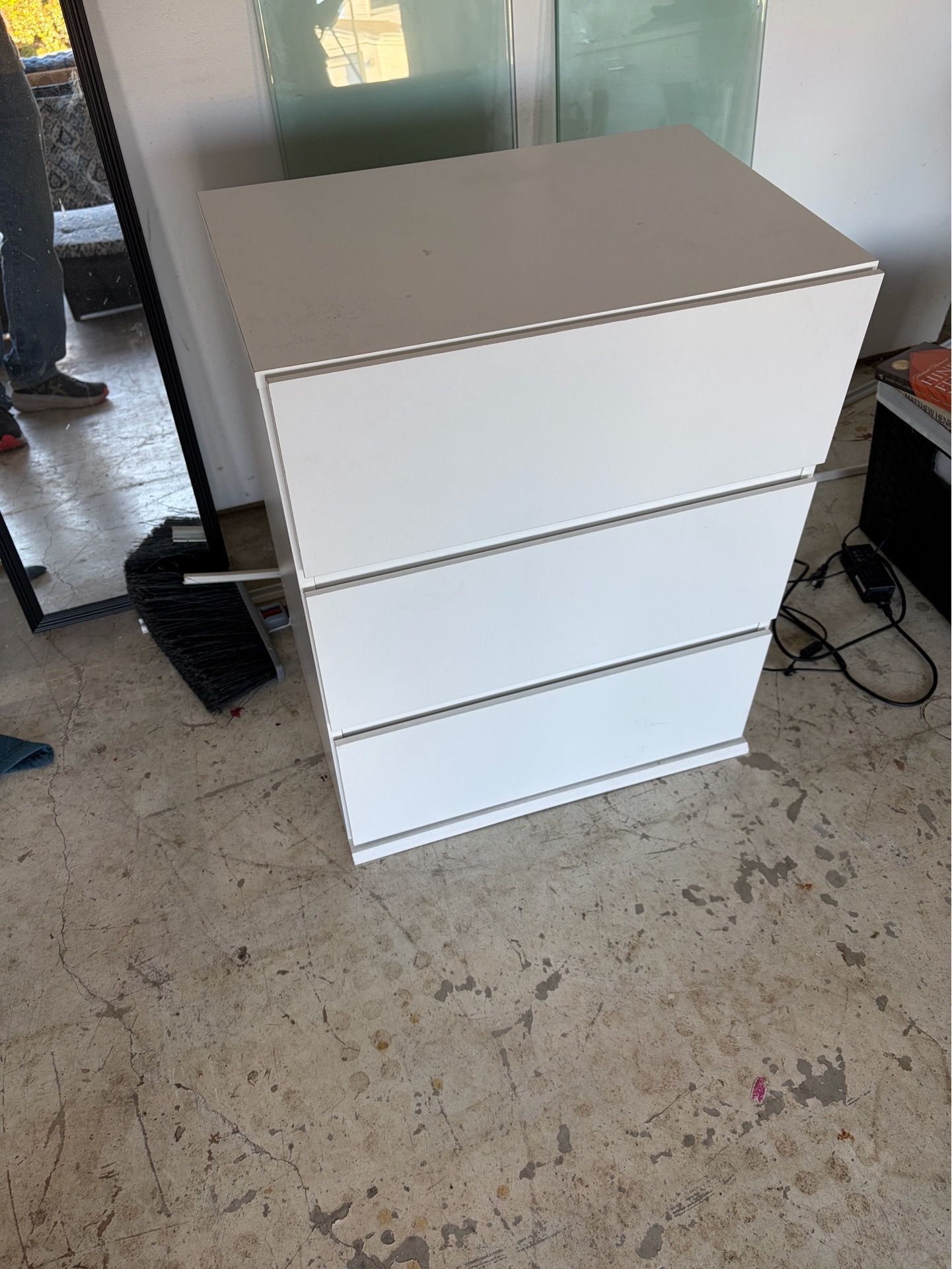 Night stand