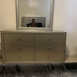 Grey Dresser