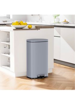 Kitchen trash can 8 gallon