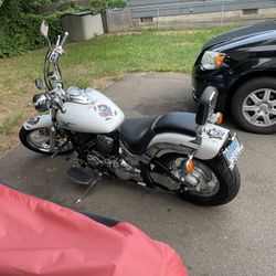 04 Yamaha V Star 650