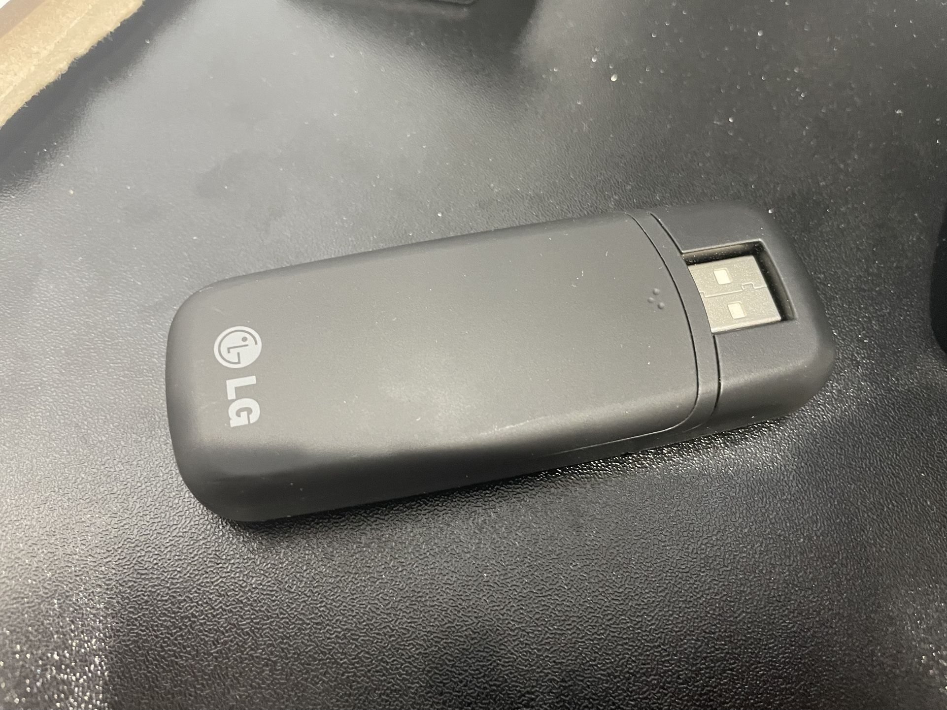 Verizon LG 4G LTE USB Modem VL600 Dongle
