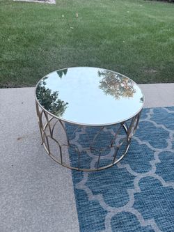 Glass coffee table ‼️