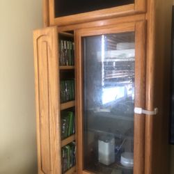 Wooden Cabinets (a Set Of 2)