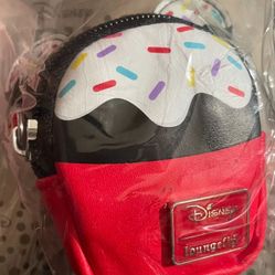Disney Nuimos Collection Loungefly coin purse Backpack Disneynuimos NWT  Serious inquiries only please  Pick up location in the city of Pico Rivera 