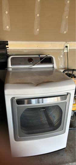 LG SensorDry Electric Dryer White
