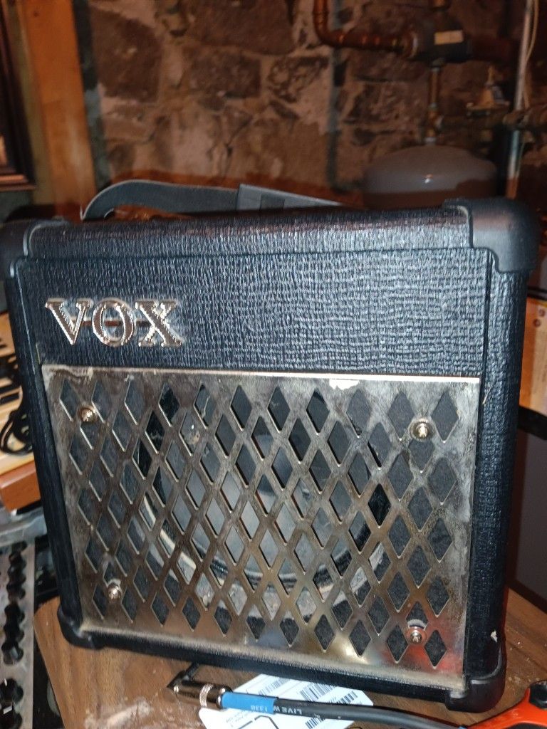 Vox Guitar Amp