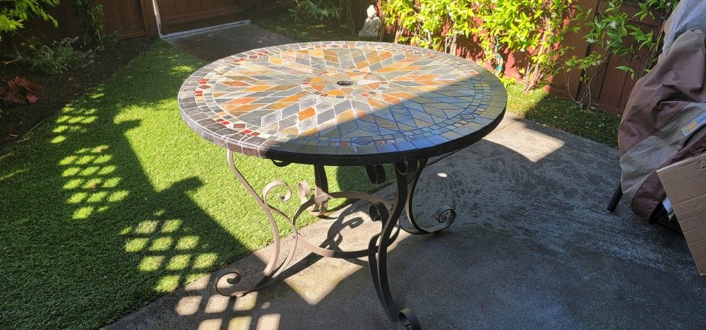 Unique Mosiac Outdoor Dining Table