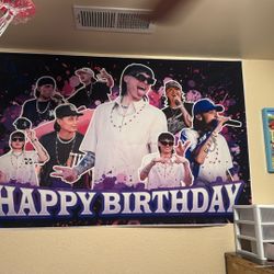 Peso Pluma decorations