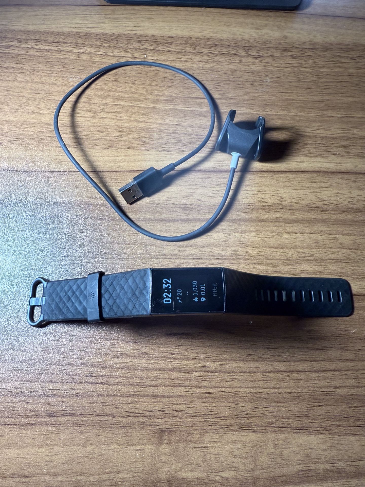 Fitbit Charge 4 Black – Medium Screen Wear – Charger Included