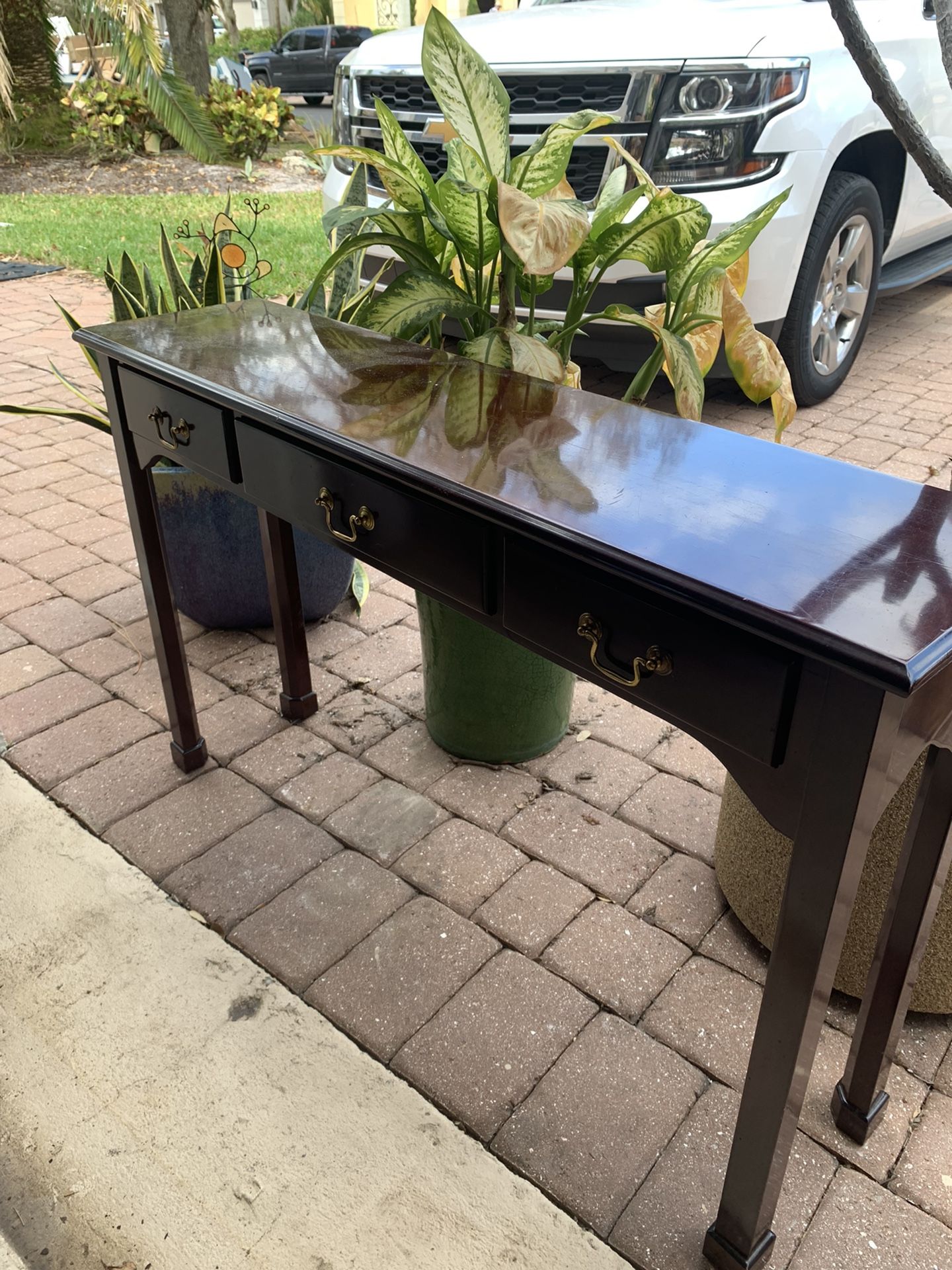 Side Room Table