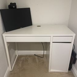 IKEA Computer Desk Micke