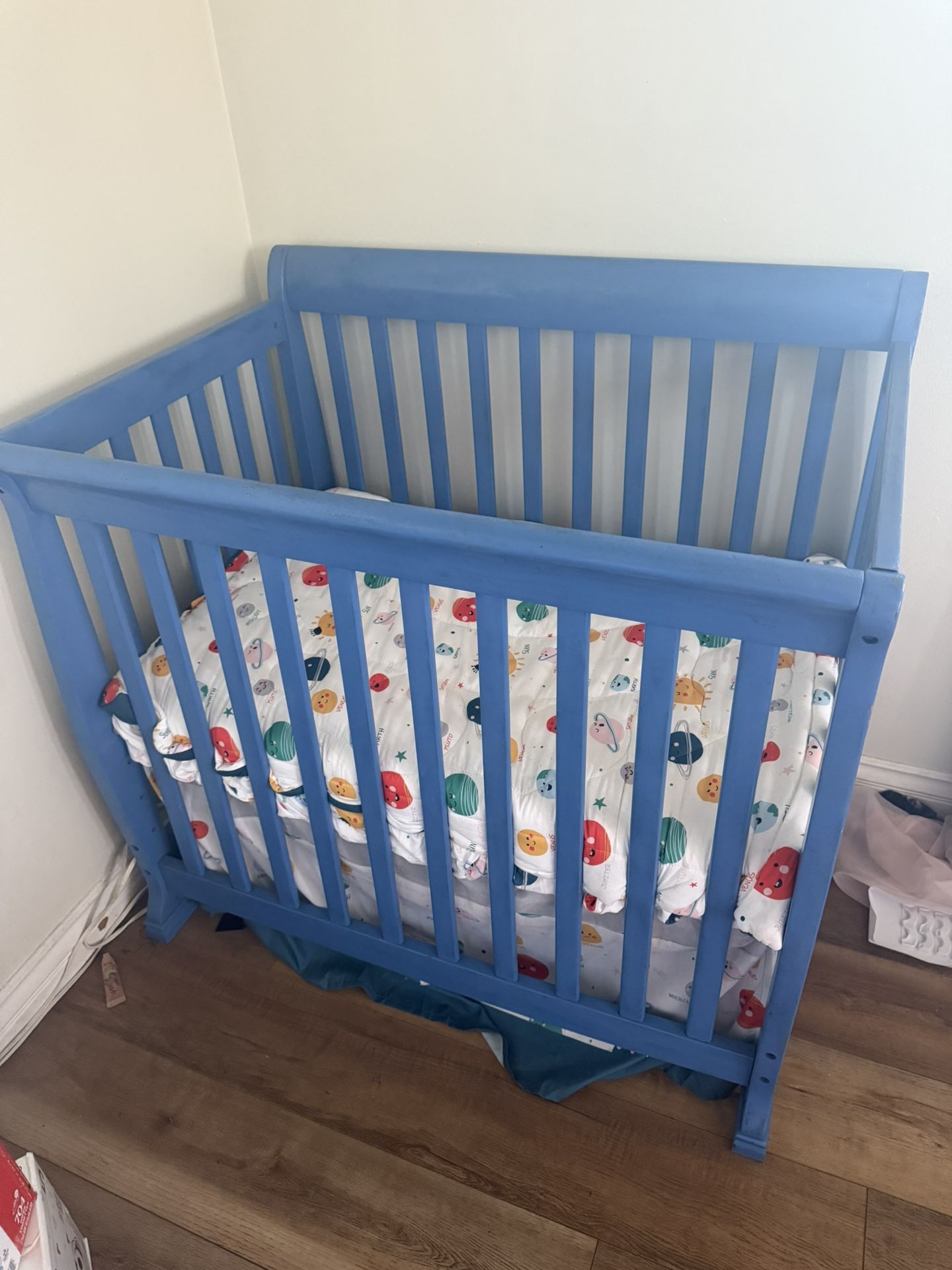 Mini Baby Blue Crib With Mattress