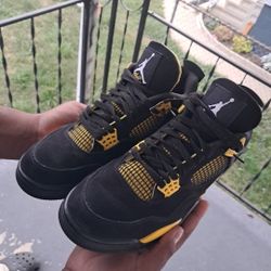 Air Retro Jordan Thunders Black And Yellow