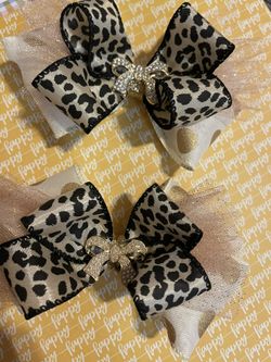 Diamond Bow Cheetah Bows !