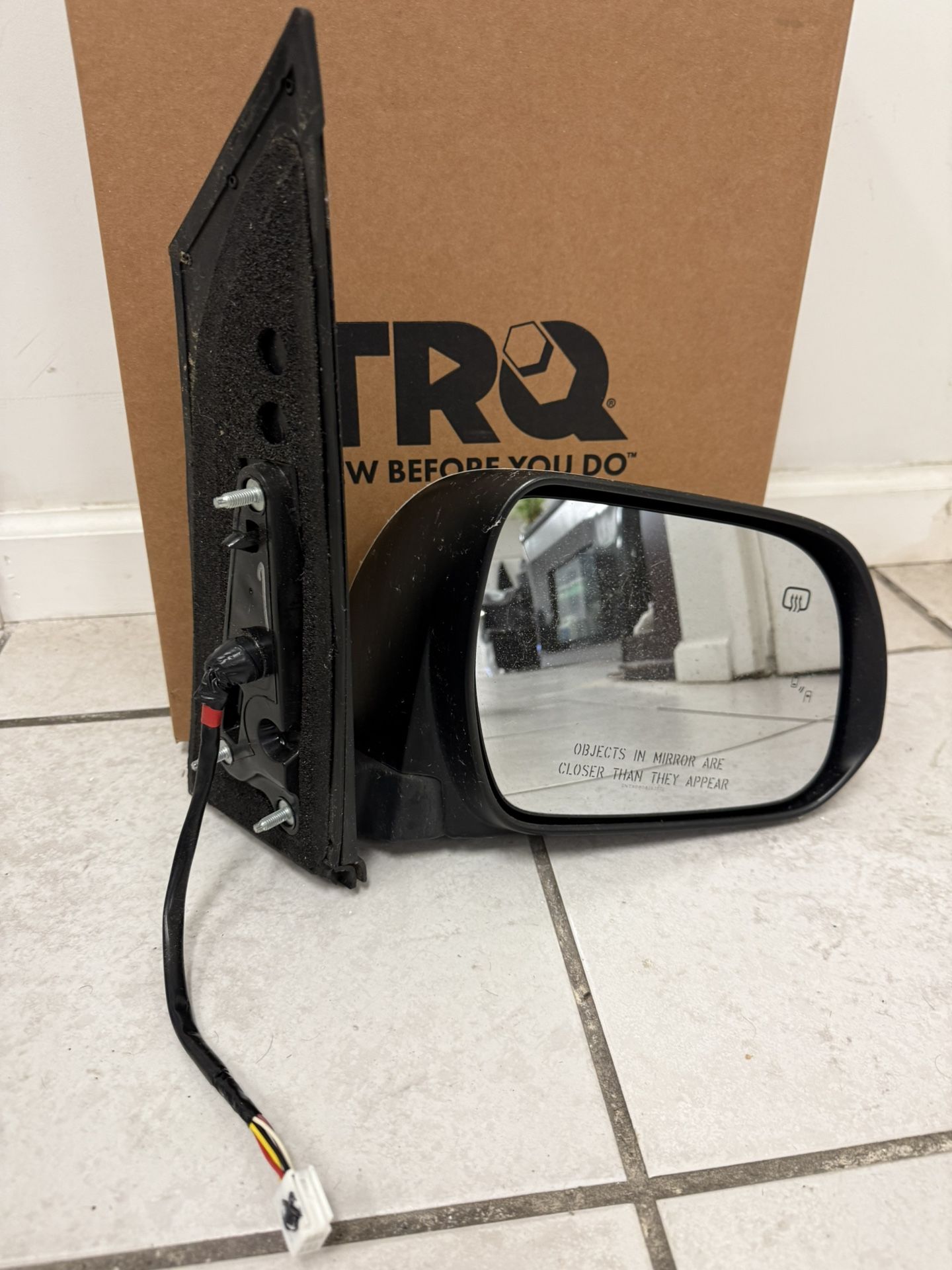 Toyota Sienna 2017 Mirror