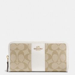 Coach Signature Wallet 100% Authentic