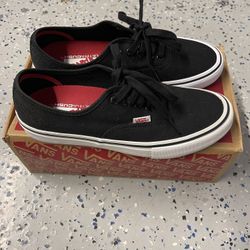 Mens VANS size 8