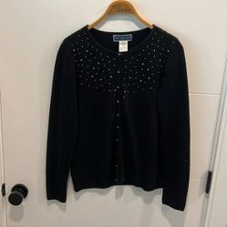 Karen Scott black  button up sweater size small
