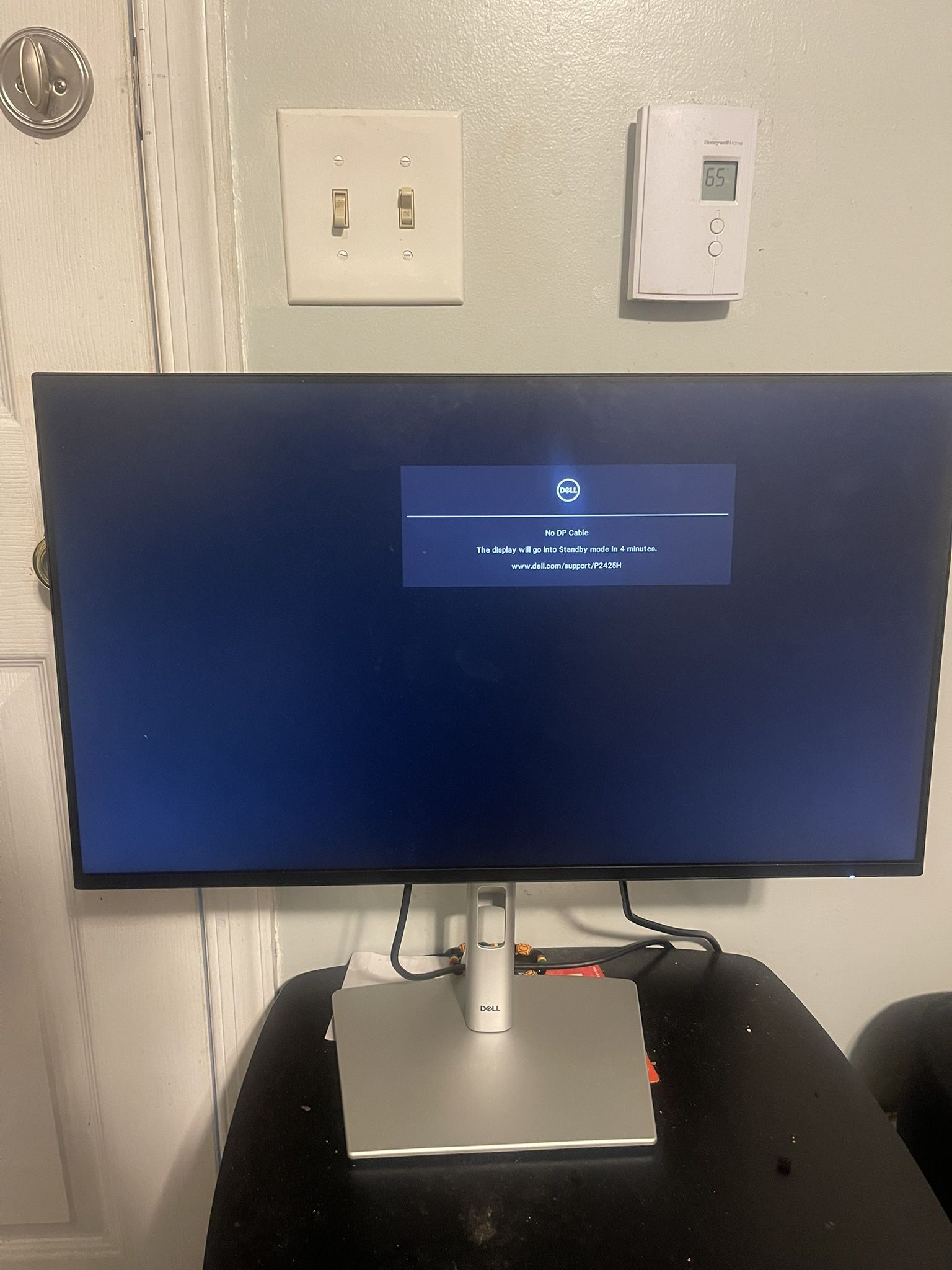 Dell P2425H 24-inch Full HD LED Monitor Black and Silver