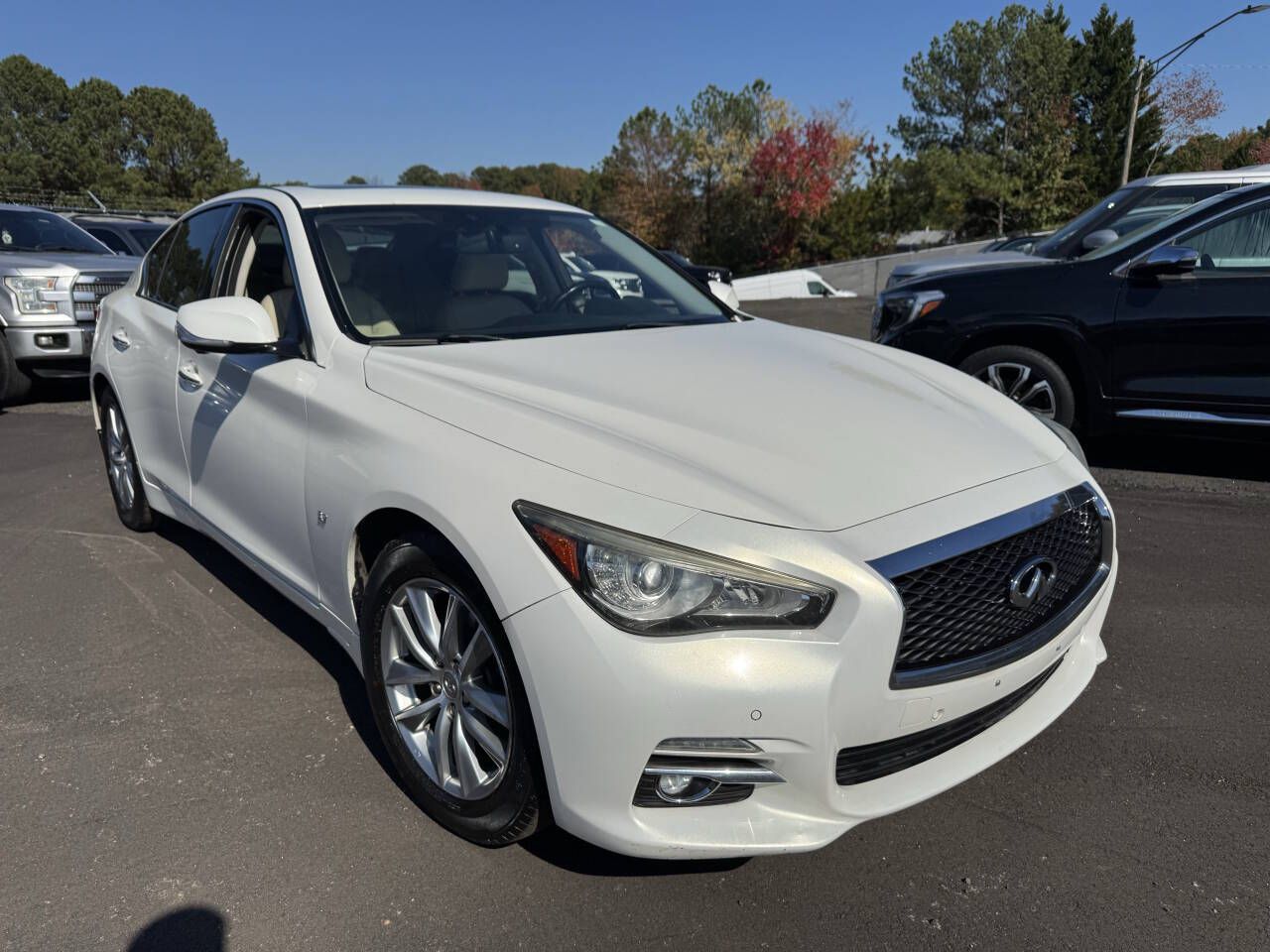 2015 Infiniti Q50