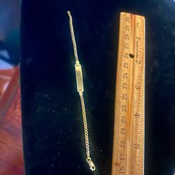 14k Gold Baby Bracelet 2.1 Grams 6 Inch 