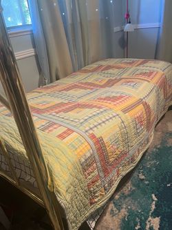 Twin Bed