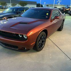 2022 Dodge Challenger SXT NAVIGATION