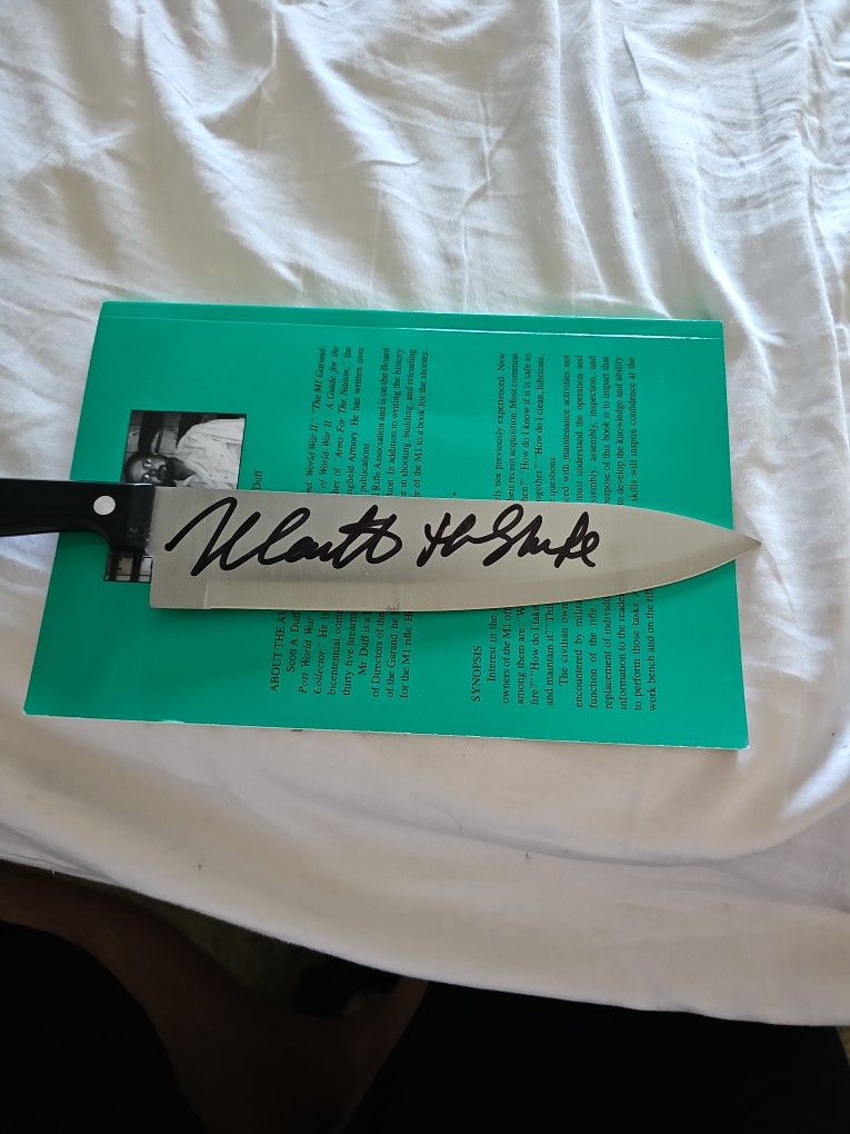 NICK CASTLE SIGNED KNIFE THE SHAPE HALLOWEEN "REAL KNIFE" AUTOGRAPH BECKETT 19