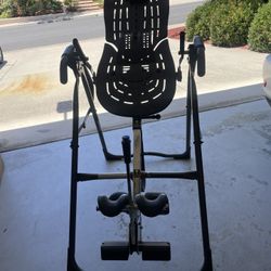 Teeter EP-970 Inversion Table