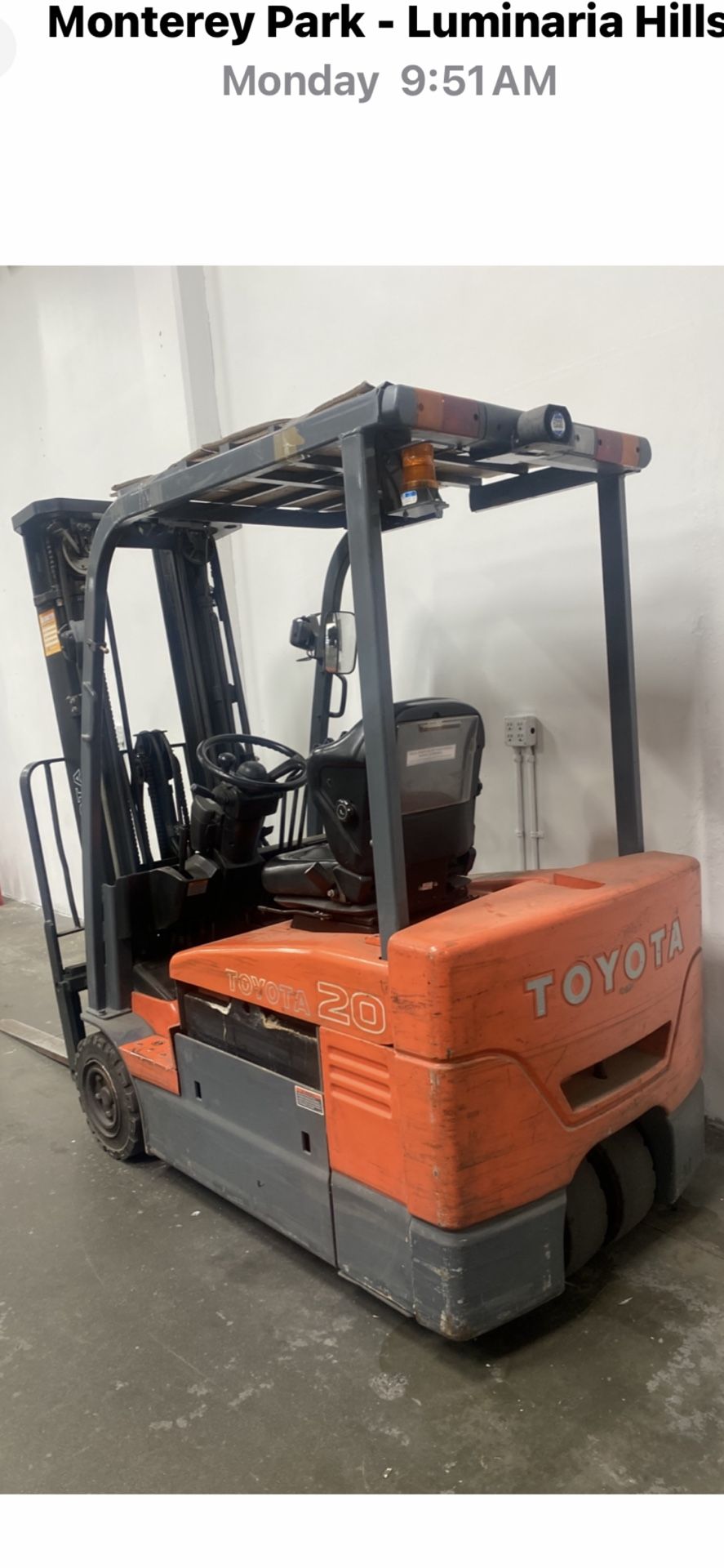 Toyota  And Raymond Forklifts For Sale 