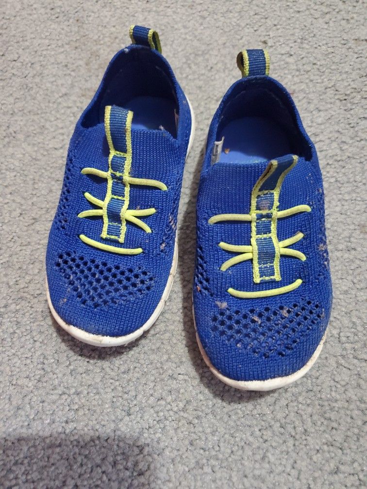 Osh Kosh Bgosh Water Shoes Toddler Size 7c