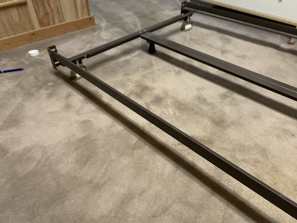 Pick up in Oakland heavy duty queen full or twin bed frame adjustable