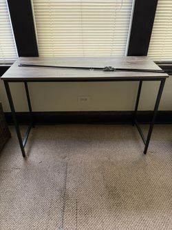 Desk/Hallway/Entryway Table