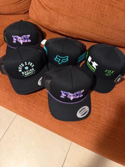 Fox sweaters and hats news