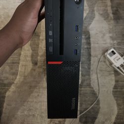 Lenovo 1 TB M900 Desktop