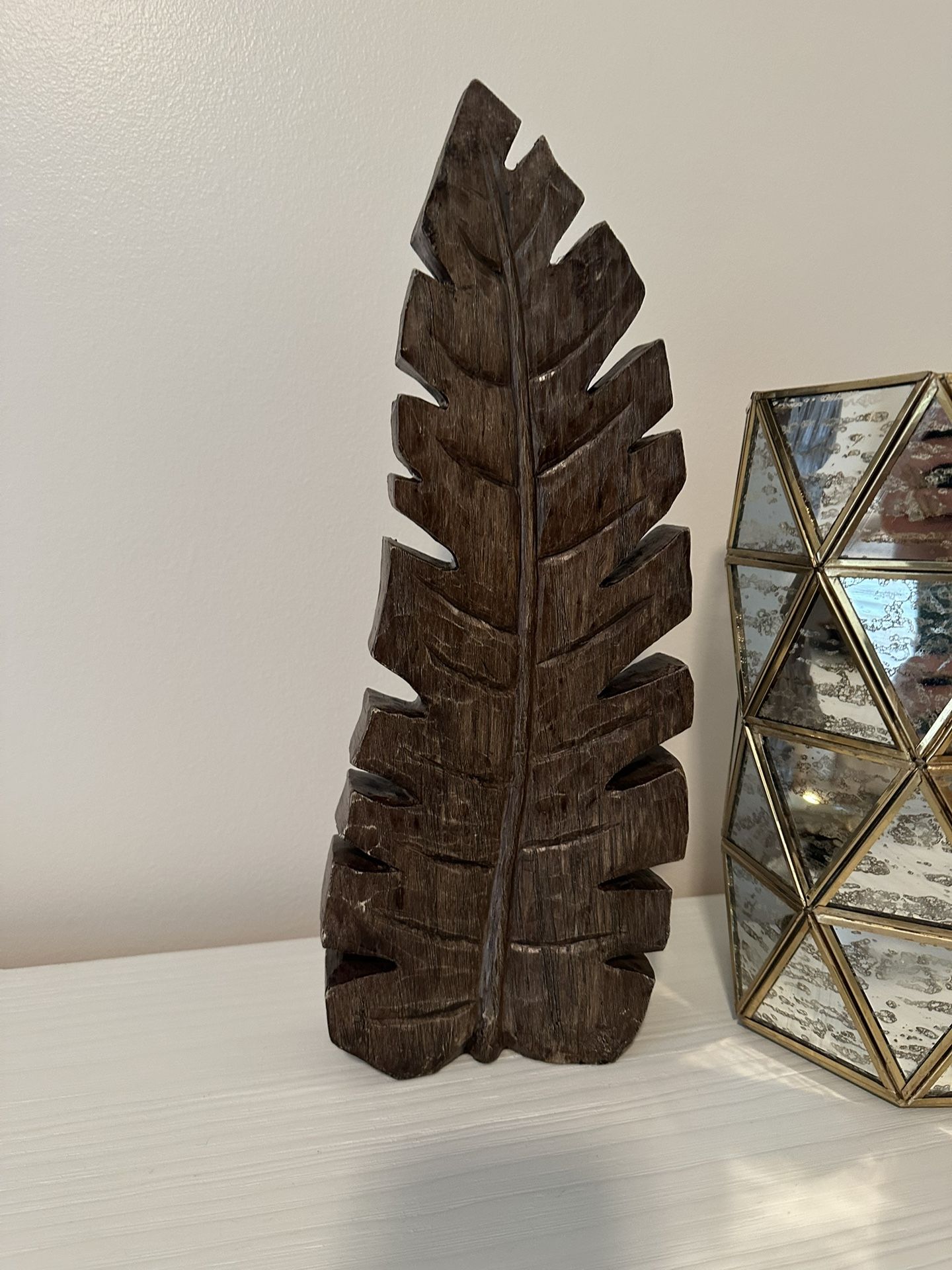 Leaf Decor Piece