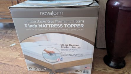 Novaform ComfortLuxe 3-Inch Gel Memory Foam Mattress Topper King