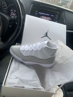 Jordan 11 brand new glitter /silver and white size 6 and a half in women 300